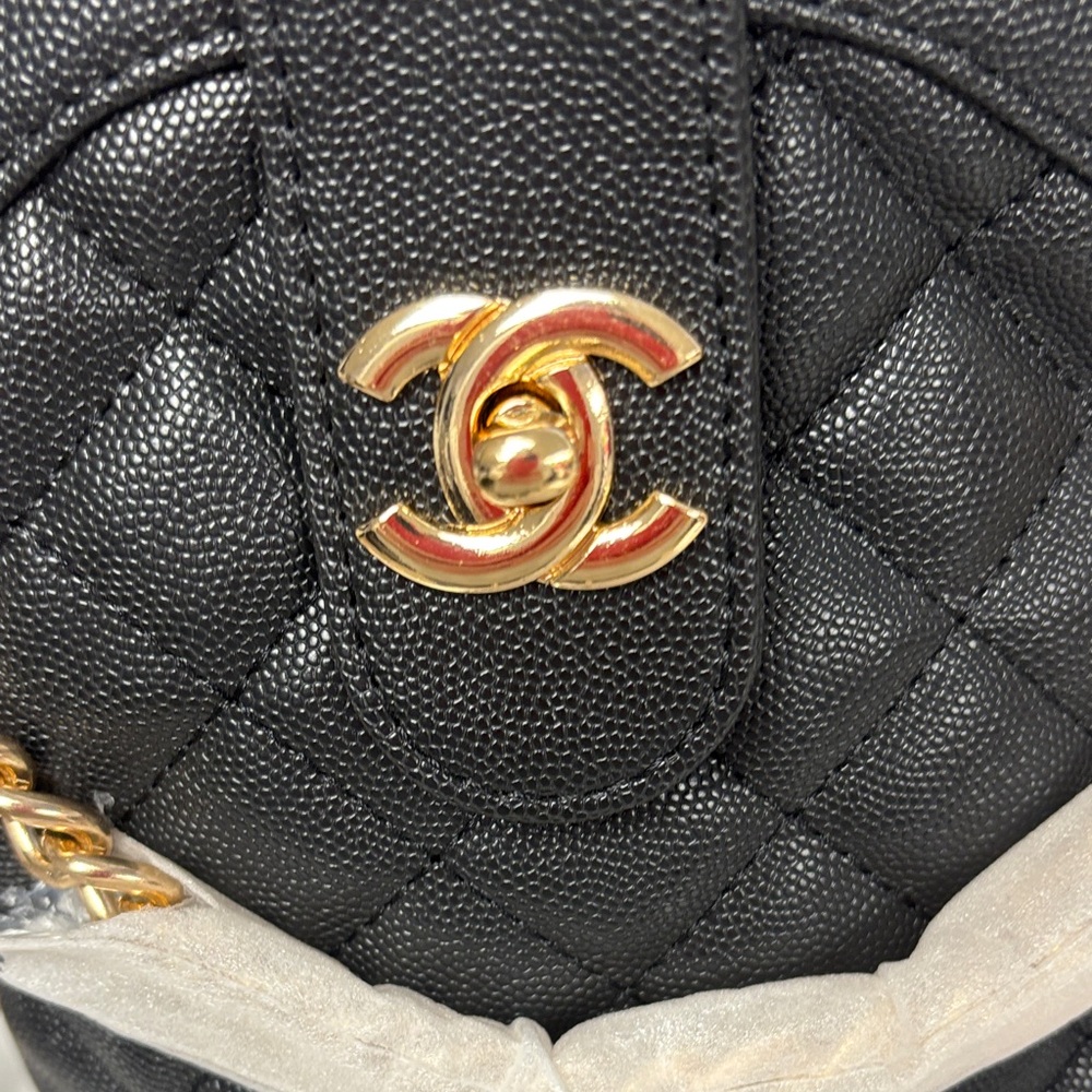 New 💘 CHANEL Beauty Cosmetic Black & Gold Shoulder Bag Vegan Leather Crossbody - Picture 3 of 17